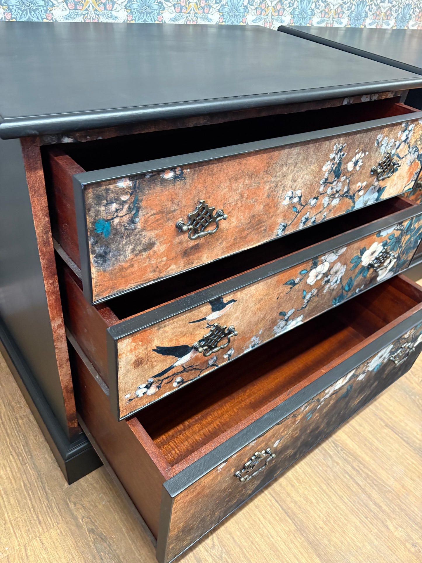 Beautiful Oriental Bird Blossom Pair Chest of Drawers Bedside Cabinets