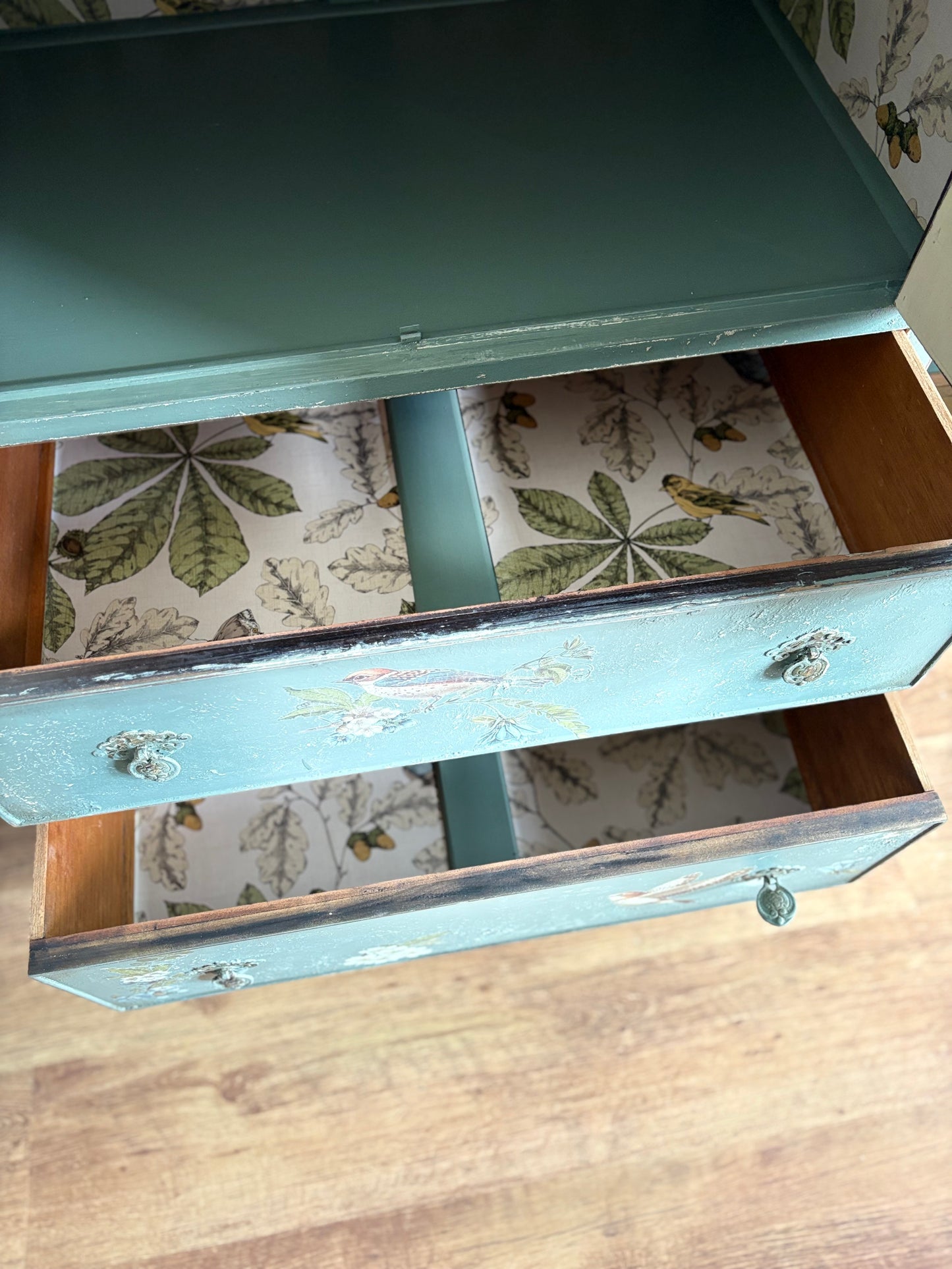 Distressed Shabby Chic Duck Egg Blue Bird Cocktail Drinks Storage Cabinet Cupboard