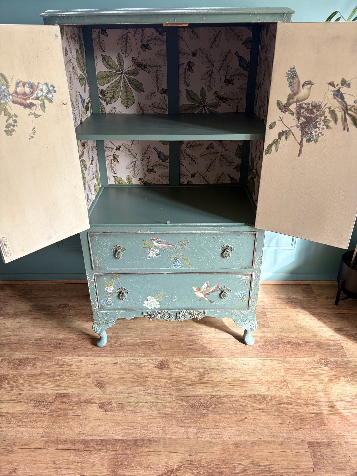 Distressed Shabby Chic Duck Egg Blue Bird Cocktail Drinks Storage Cabinet Cupboard