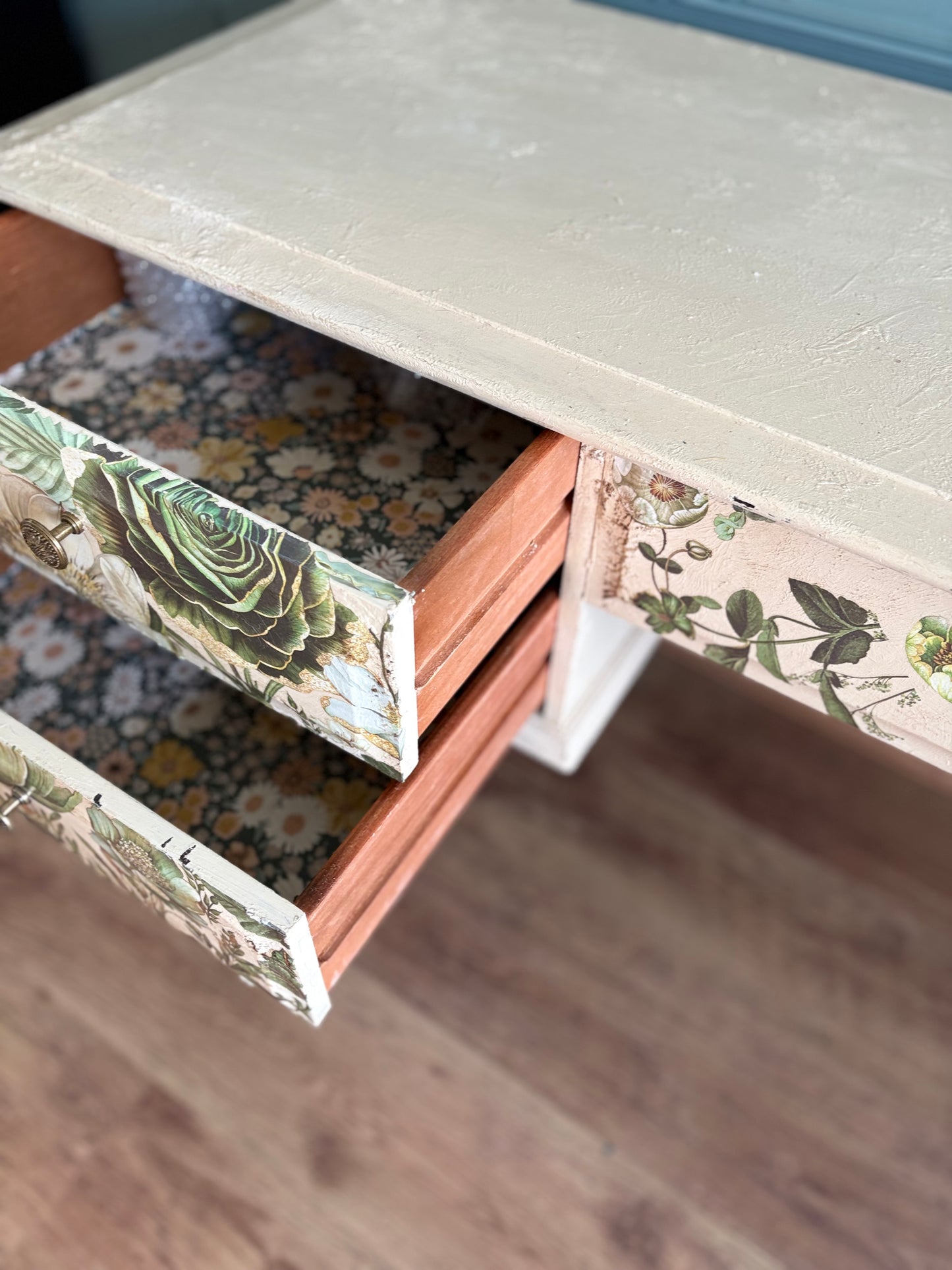 Green floral cream vintage stag dressing table sideboard